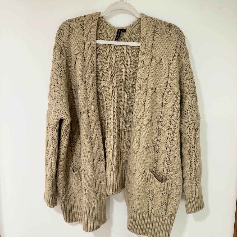 Moon &‎ Madison Cable Knit Cardigan Women Size S Tan Open Front Pocket Cozy Boho